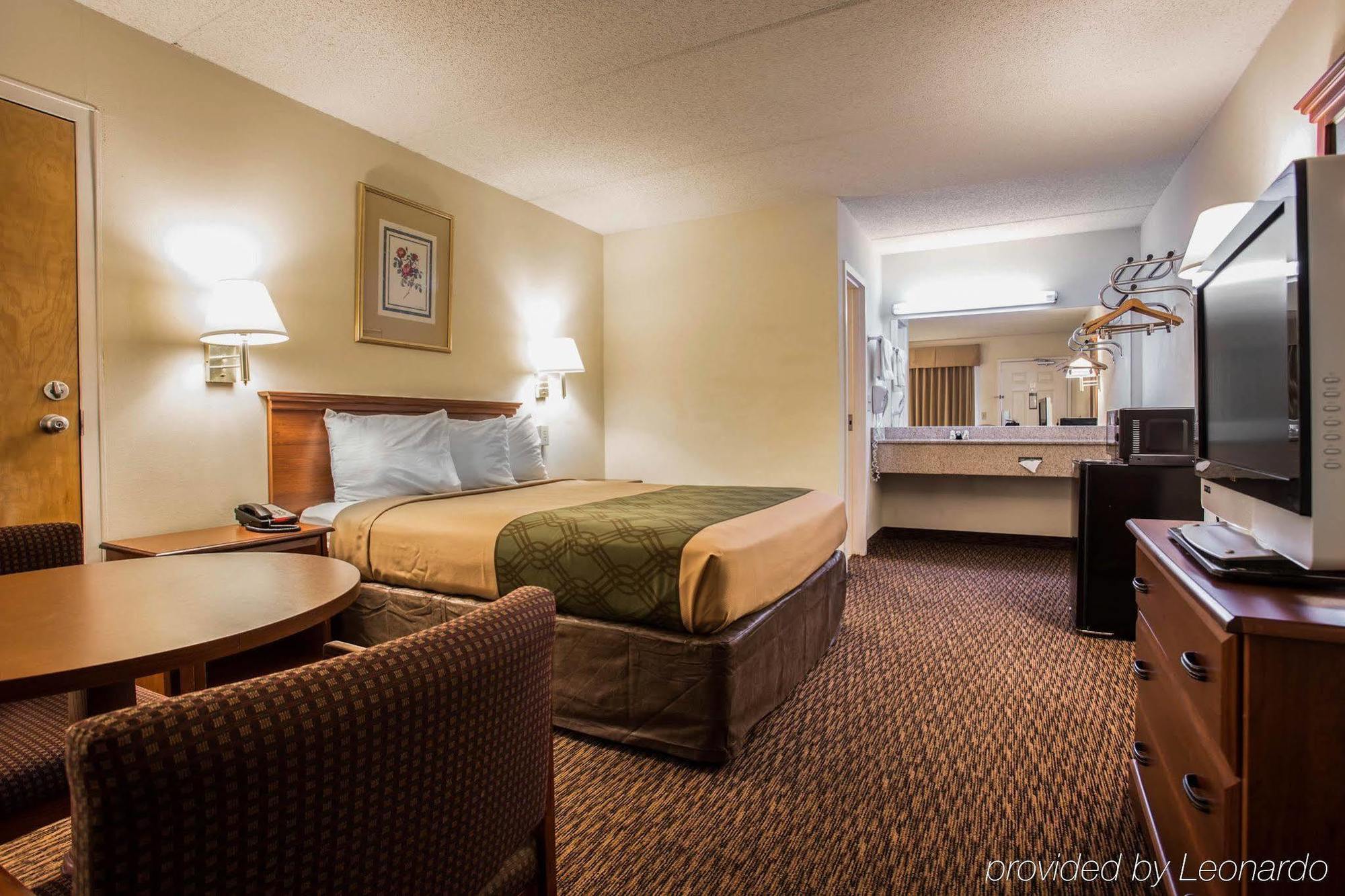 Econo Lodge Inn & Suites Lugoff Dış mekan fotoğraf