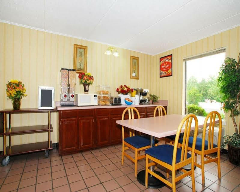 Econo Lodge Inn & Suites Lugoff Dış mekan fotoğraf